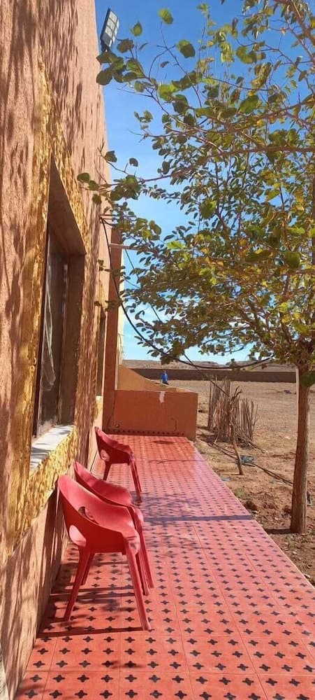 Hôtel et Restaurant Kinan, Exterior