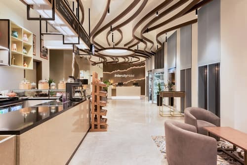 Intercityhotel Bawshar Muscat, Lobby sitting area