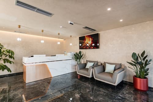 Troci Hotel, Lobby sitting area