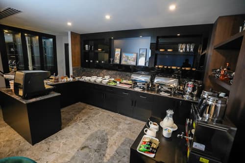 Arium Hotel Baku, Breakfast meal