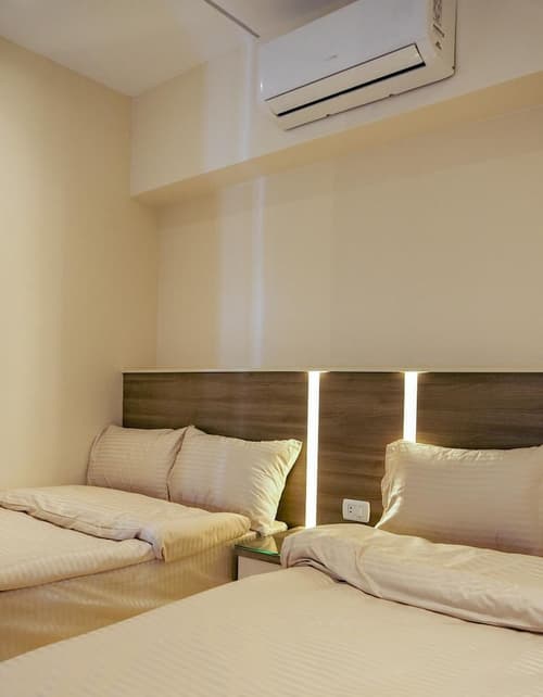 Narmer Pyramids View, Room