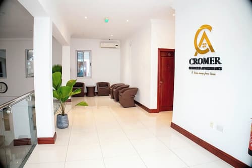 Cromer Serviced Apartments, Lobby