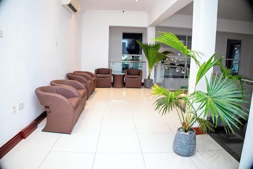 Cromer Serviced Apartments, Lobby sitting area