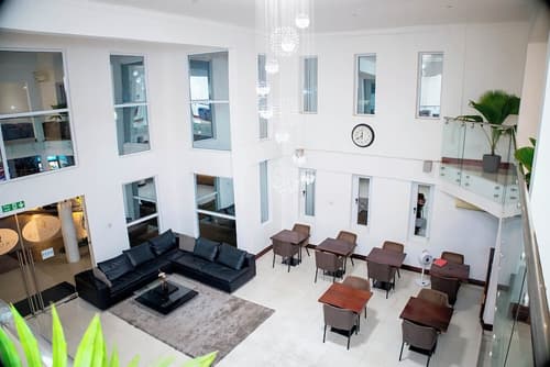 Cromer Serviced Apartments, Lobby sitting area