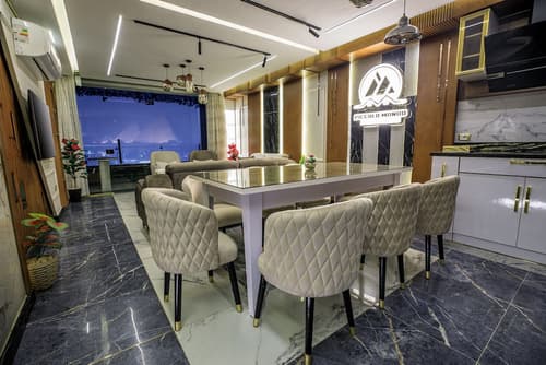 Piccolo Mondo Botique Hotel, Reception