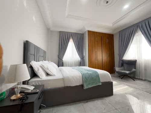 The AUD Luxury Apartments, Room