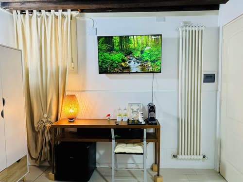 First Dream Venice, Room