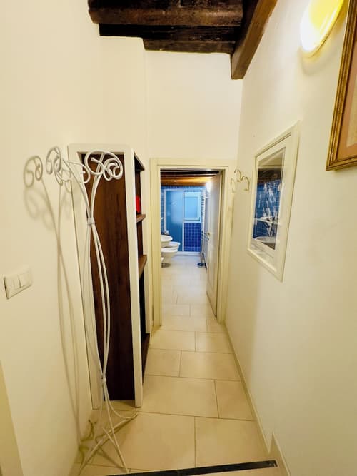 First Dream Venice, Room