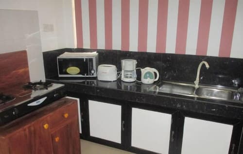 Larn's villa., Private kitchen