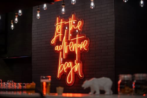 Moxy Springfield Downtown, Lobby