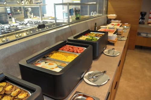 Abi's Hotel & SPA Vlore, Breakfast buffet