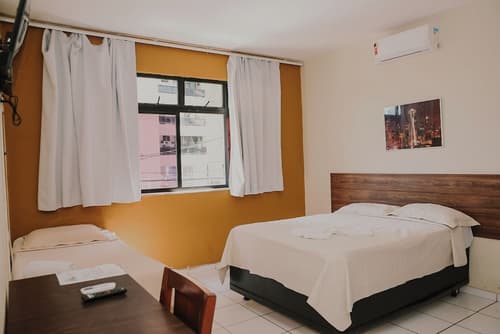Netuno Beach Hospedagem economica, Room