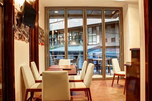 Hotel R, Living area