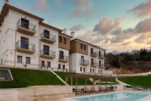 The View, Front of property