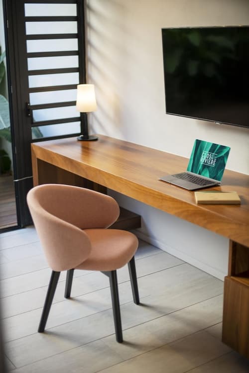 Clos de la Rivière, Room