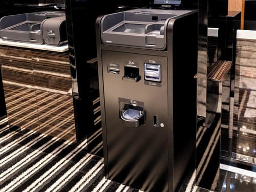 APA Hotel & Resort Osaka Namba Ekimae Tower, Check-in/check-out kiosk