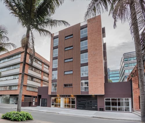 Once 94 by Jalo, Front of property