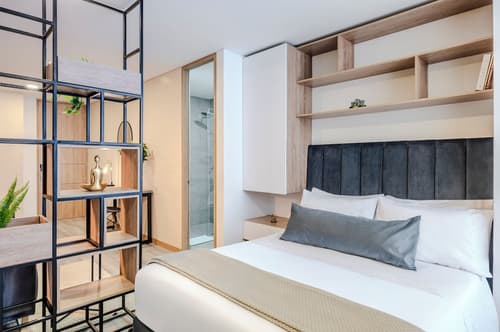 Once 94 by Jalo, Room