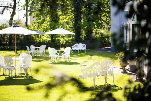 The Broadmead Boutique B and B, Property grounds