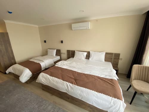 Rena Grand Residence & Suite, Room