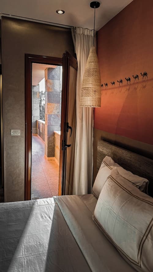 Almas Pyramids View, Room