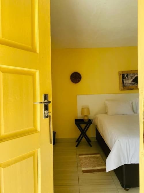 Destiny Blo Inn, Room