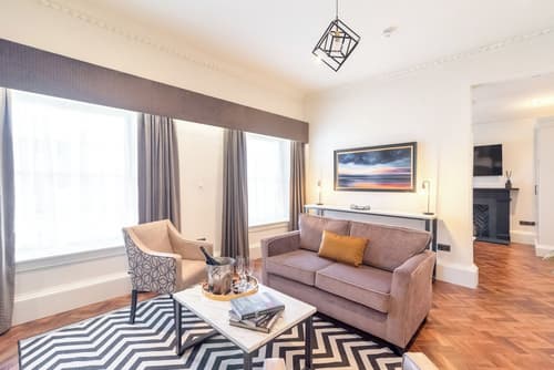 King Street Aparthotel, Room