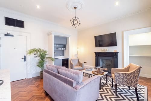 King Street Aparthotel, Room