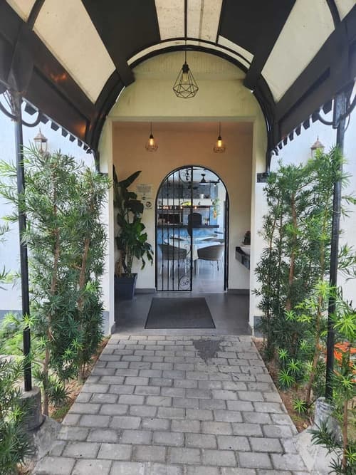 Oasis-Dream Holidays - La Petite France, Primary image