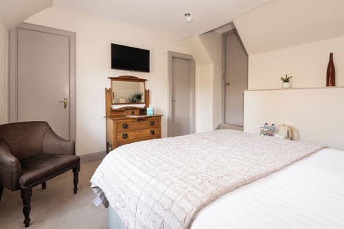 Beinn Bhracaigh, Room