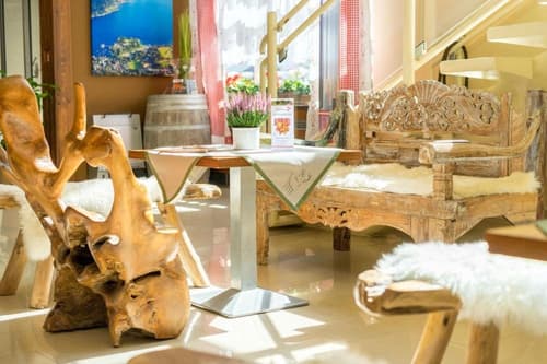 Hotel Enziana Wien, Lobby sitting area