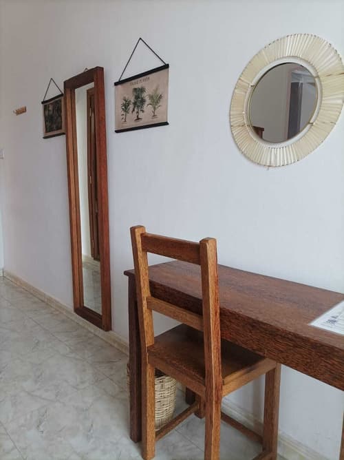 Zanzicrown Hotel, Room