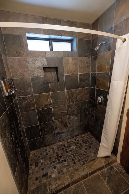 Stovepipe Wells Village Hotel - Inside The Park, Bathroom