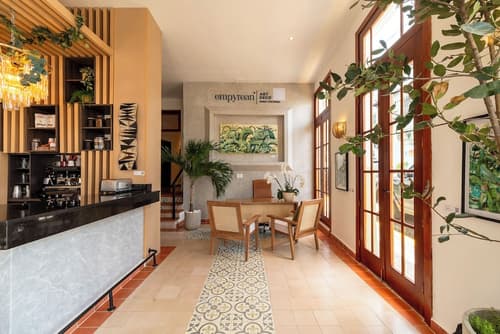 Empyrean Art Deco, Reception