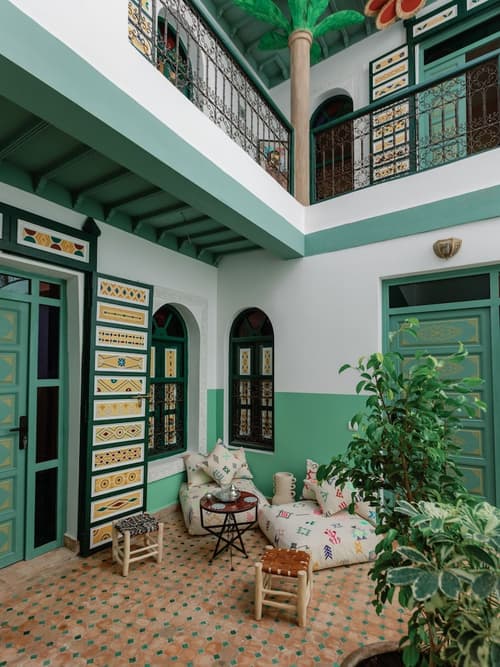 The Little Hara, Interior