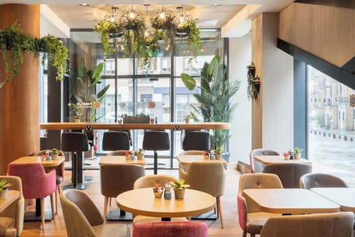 Point A Liberties, Lobby lounge