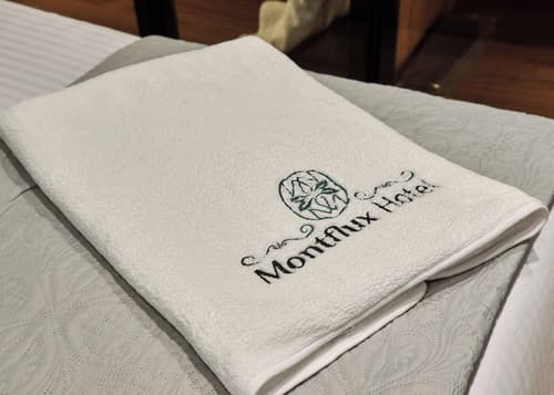 Montflux Hotel, Room