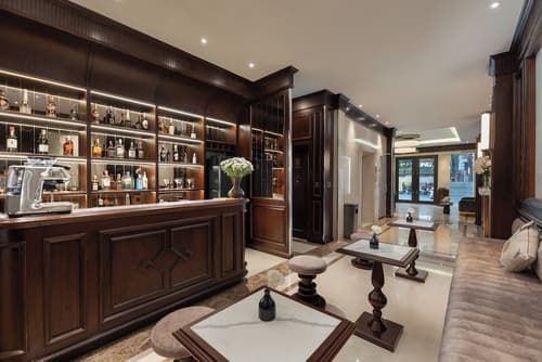 The Q Boutique Hotel, Lobby sitting area