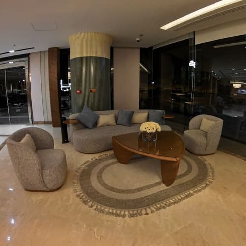 Samt Inn Hotel, Reception