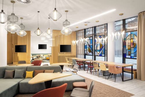 Hampton By Hilton Tallinn, Lobby