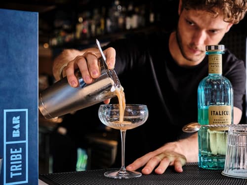 TRIBE Paris Pantin, Bar (on property)