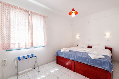 Fivos Apartments, Room