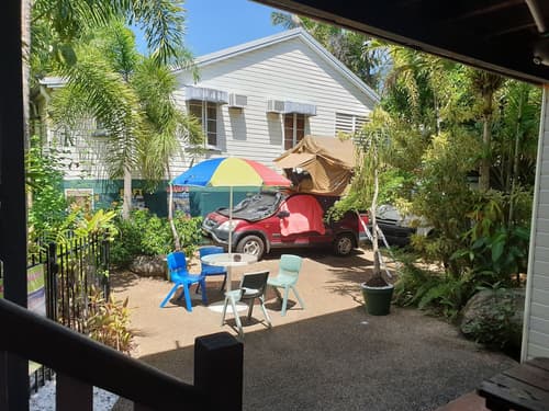 Travellers Paradise Heritage Historical Place - Hostel, Garden view