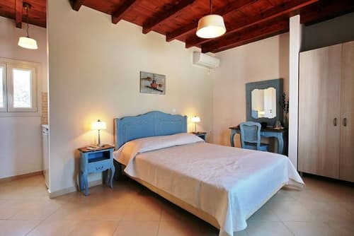 Amorgion Village, Room