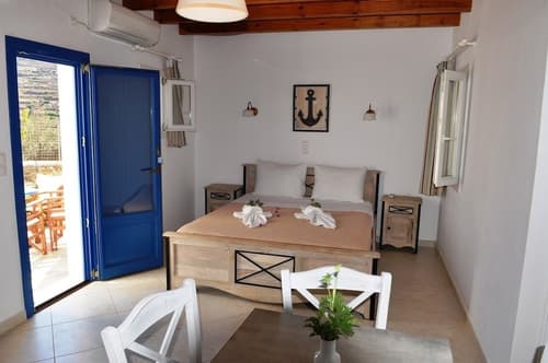 Amorgion Village, Room