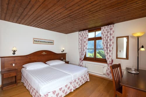 Hôtel de Gruyères, Room