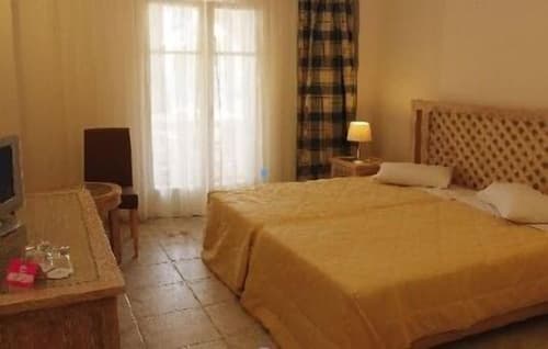 Alonissos Beach Bungalows & Suites Hotel, Room