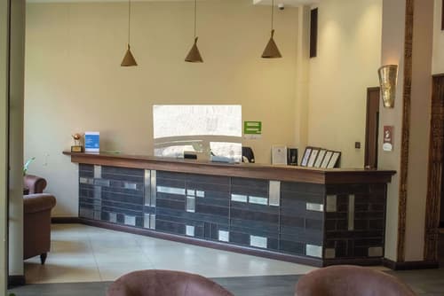 Heri Heights Hotel Apartments, SureStay Collection by BW, Reception