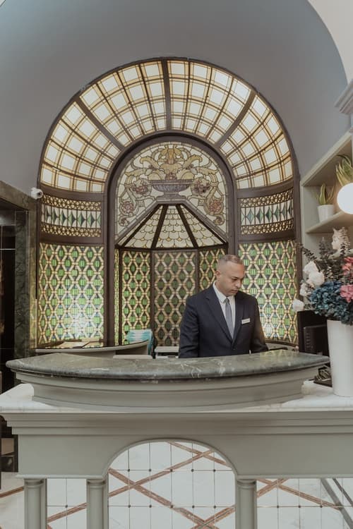 Hotel Marisa, Reception