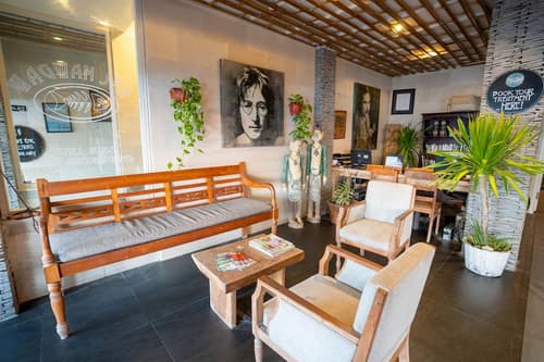 Scallywags Resort, Lobby lounge